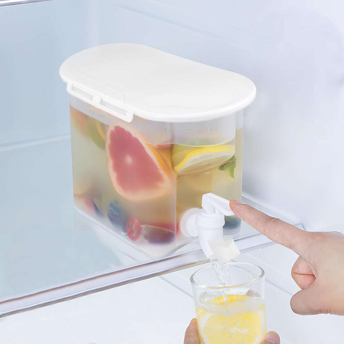 Cold Water Pitcher with Faucet O711468