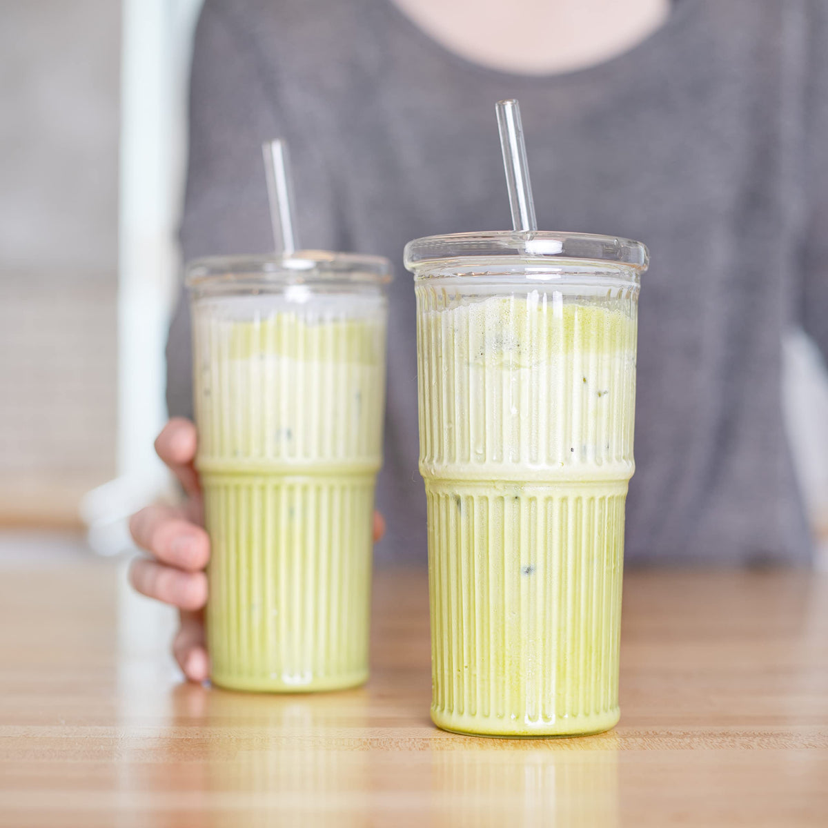 Glass Iced Coffee Cup with Lid and Straw, Set of 2 D66842