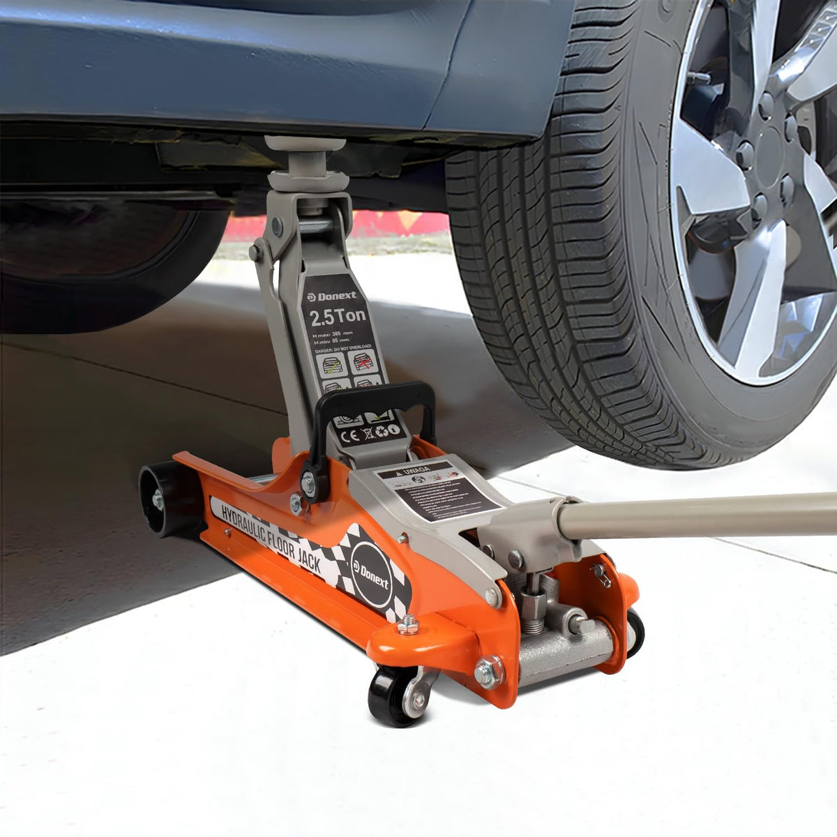 2.5 Ton Low Profile Racing Floor Jack E54468
