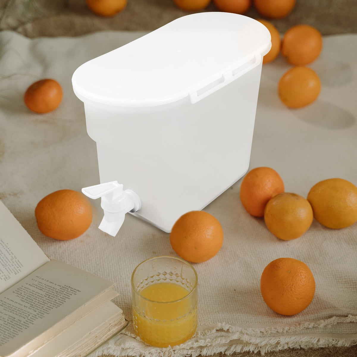 Cold Water Pitcher with Faucet O711468